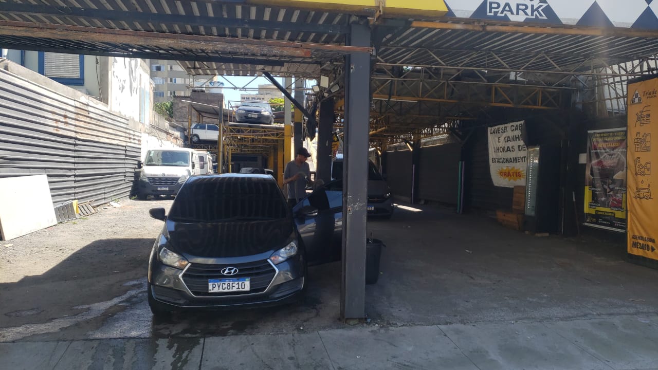 Estacionamento Santana 2 4